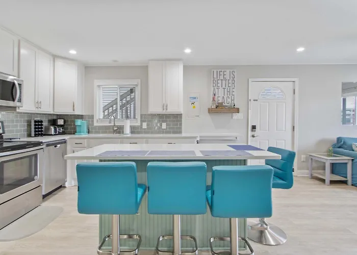 110a Newport Bay