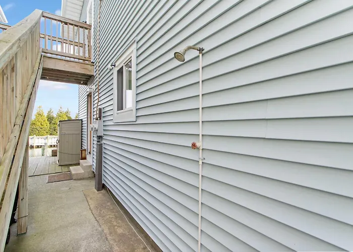 110a Newport Bay Ocean City